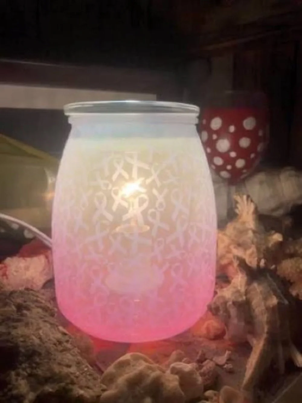NEW IN BOX Breast Cancer Scentsy Warmer